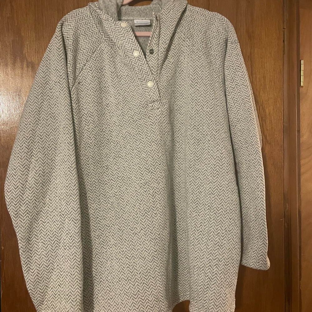 Columbia Gray Patterned Hoodie